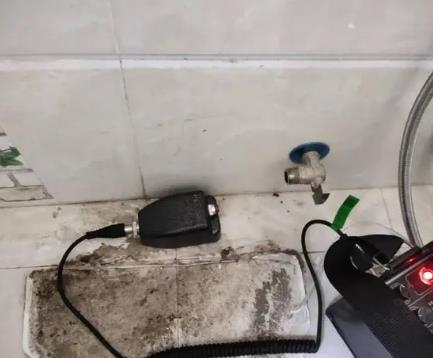 景洪屋顶漏水维修公司分享下卫生间漏水的危害及解决方法